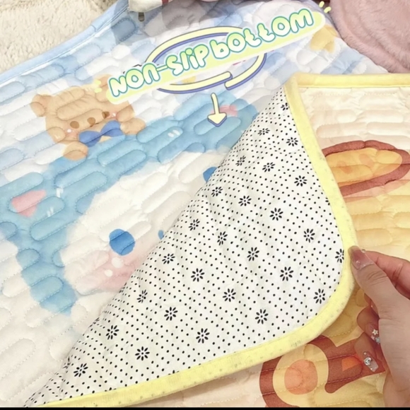 Menstrual Leak Pad - Picture 5 of 8